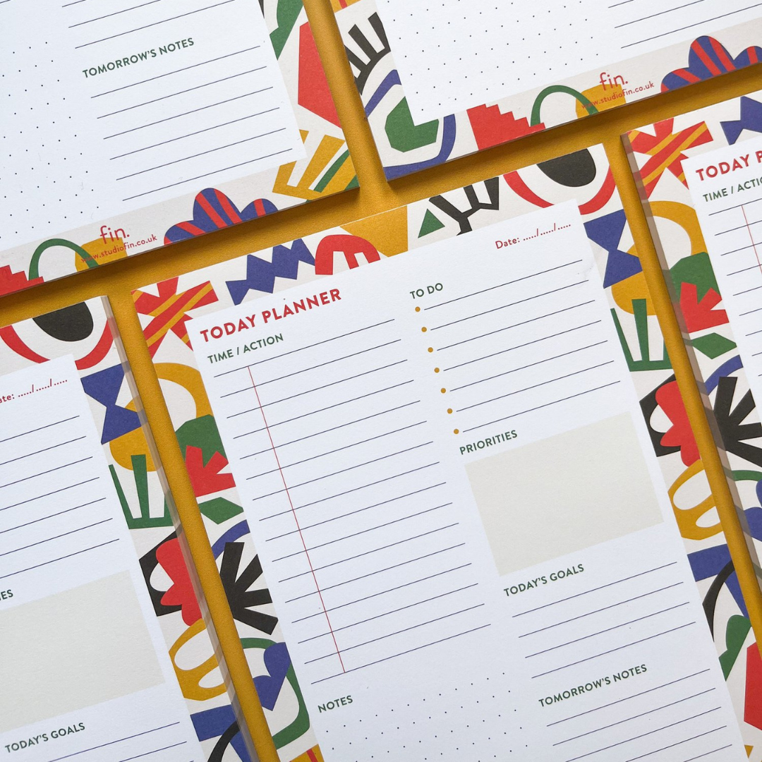 Premium Daily Planner – Romi