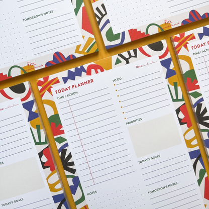 Premium Daily Planner – Romi